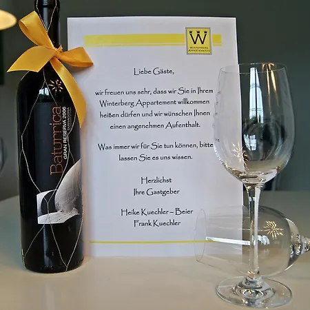 Apartment 21095 *